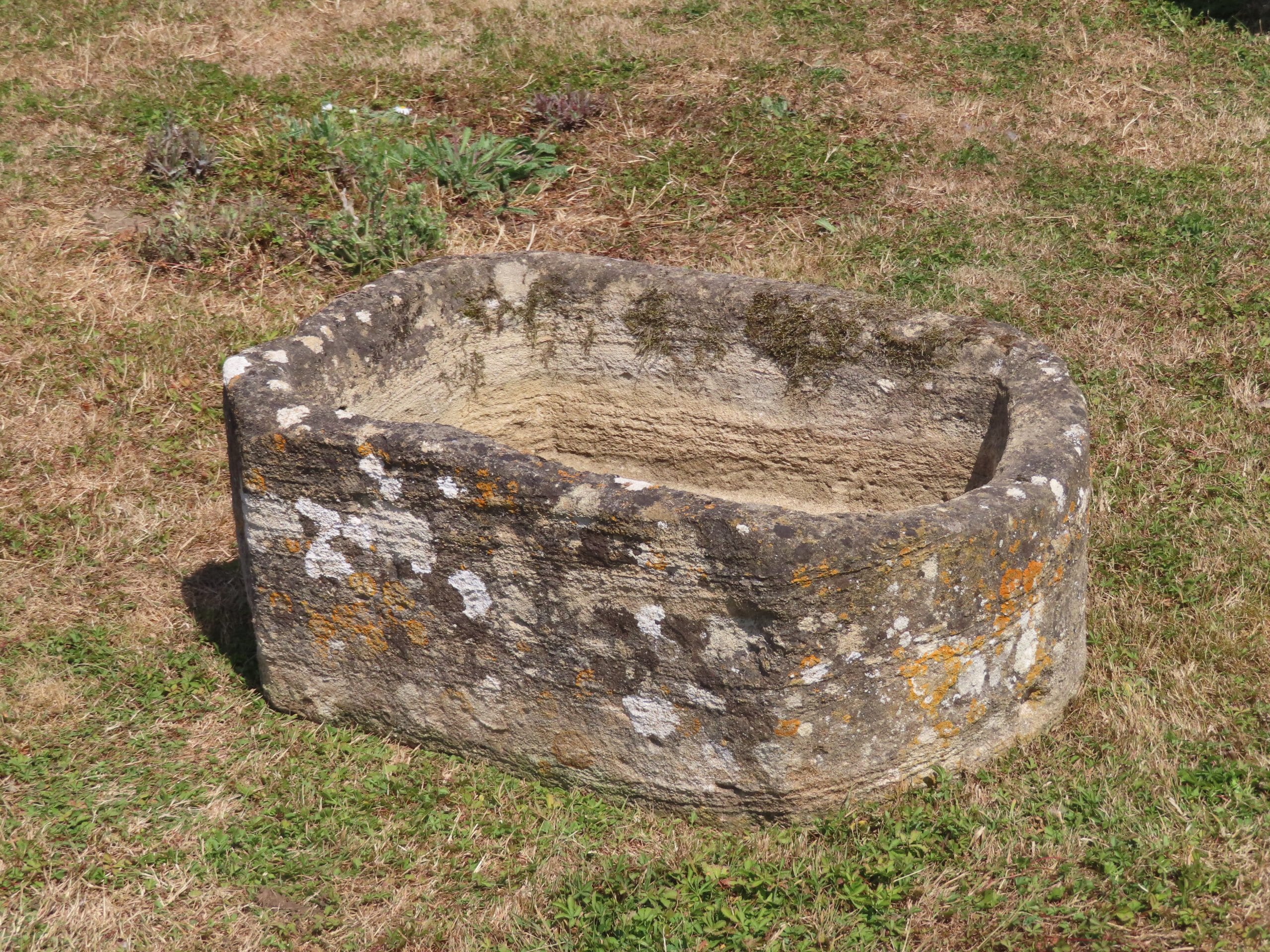 vintage-garden-antique-trough